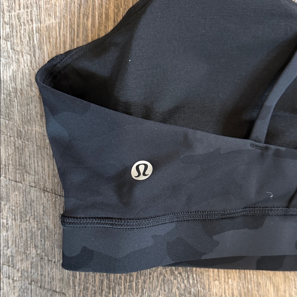 Lululemon Energy Black Camo Sports Bra - Picture 3 of 4